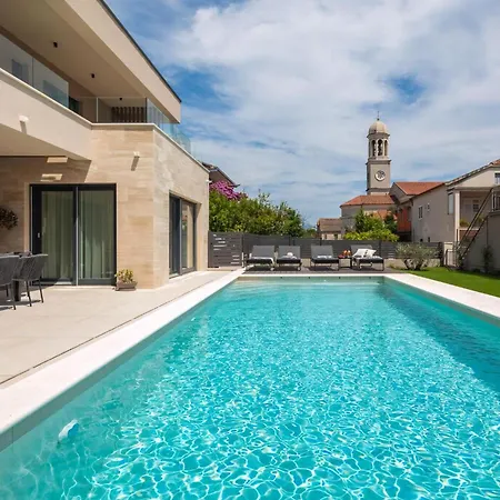 Prima Hébergement de vacances *